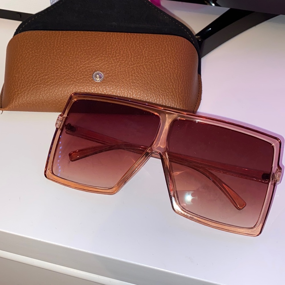 fancy brown SUNGLASSES